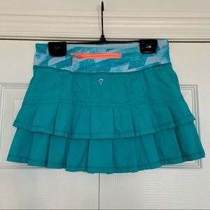 Lululemon Girls (Ivivva) Turquoise Skirt